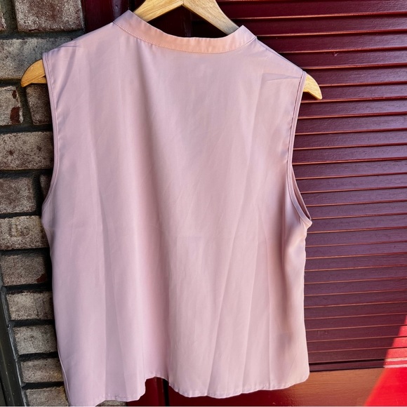 SHEIN mock neck button front sleeveless pink large blouse - Picture 8 of 16